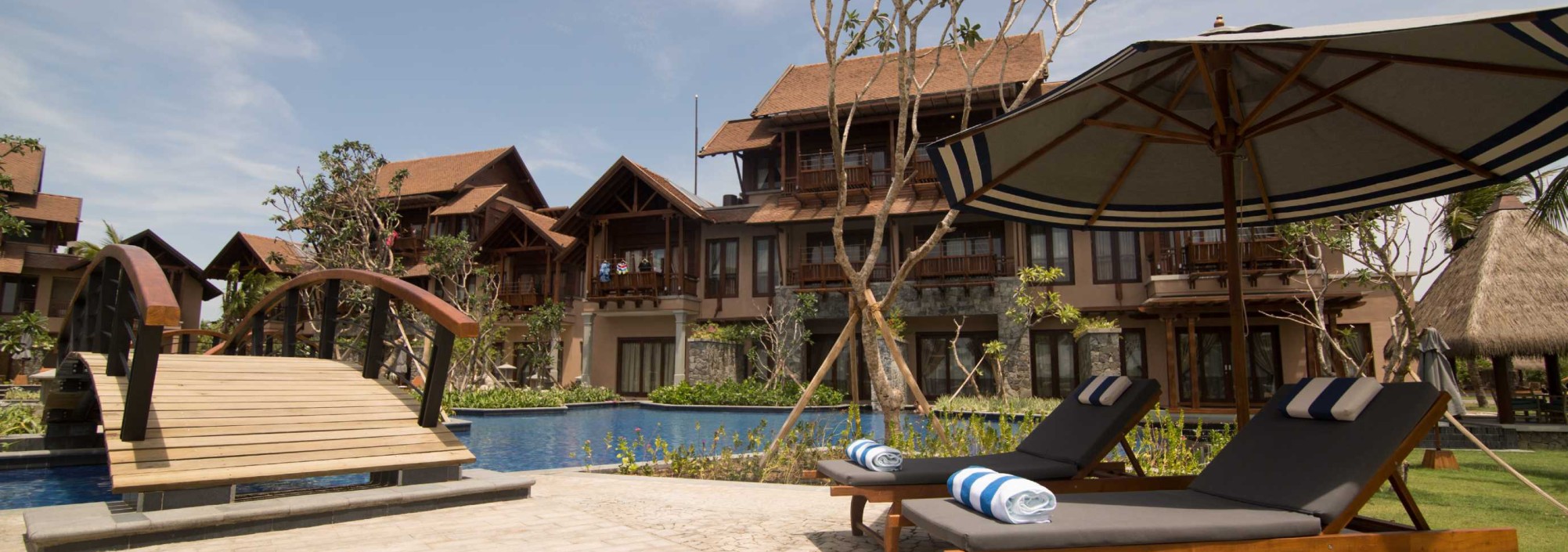 anantaya-passikudah-pool-side-srilankatravel