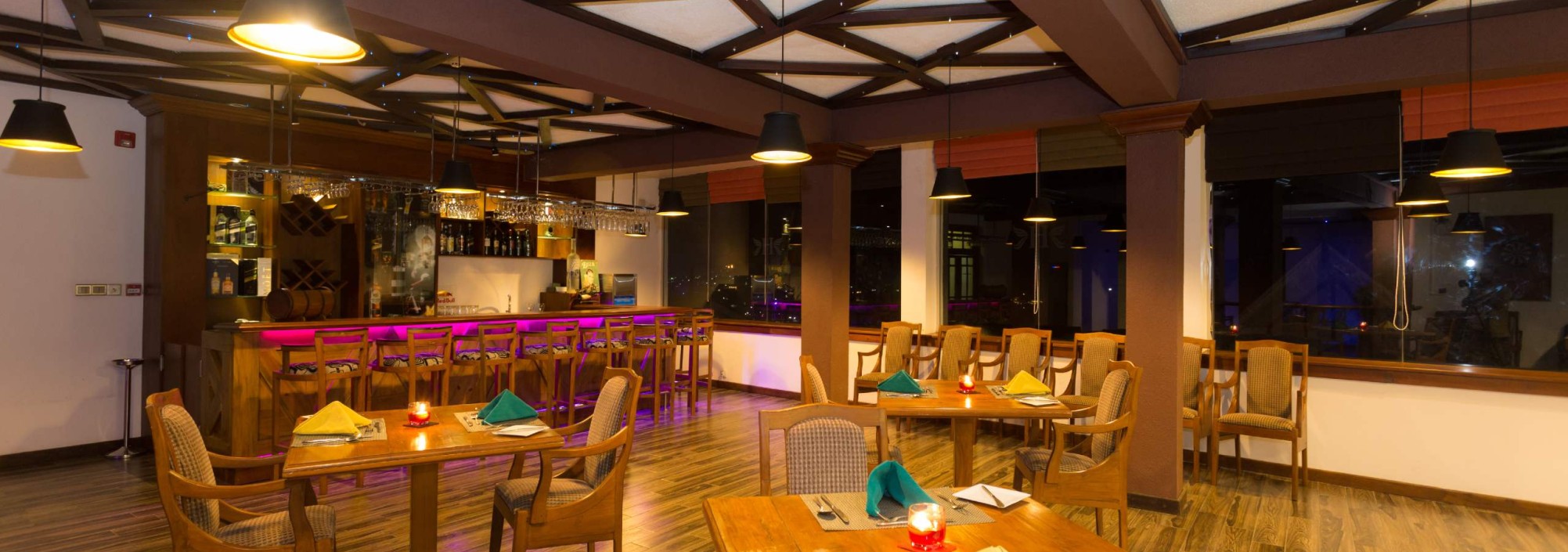 bar-hotel-heaven-seven-nuwara-eliya