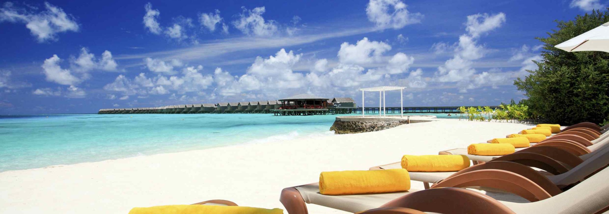 beach-centara-ras-fushi-malediven