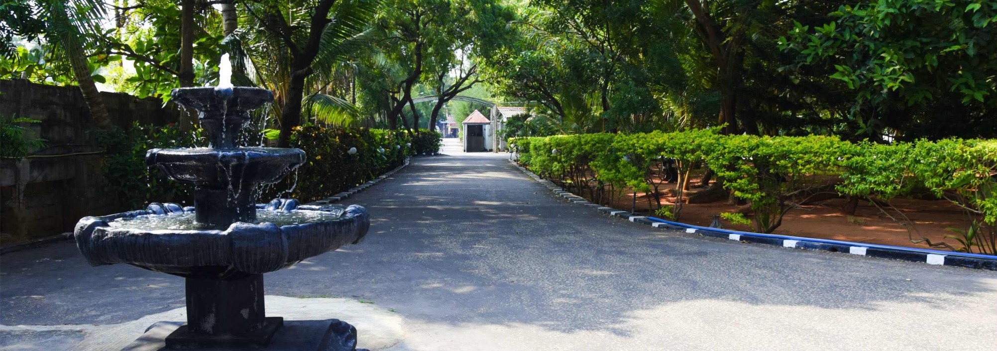 buiten-tilko-jaffna-city-hotel