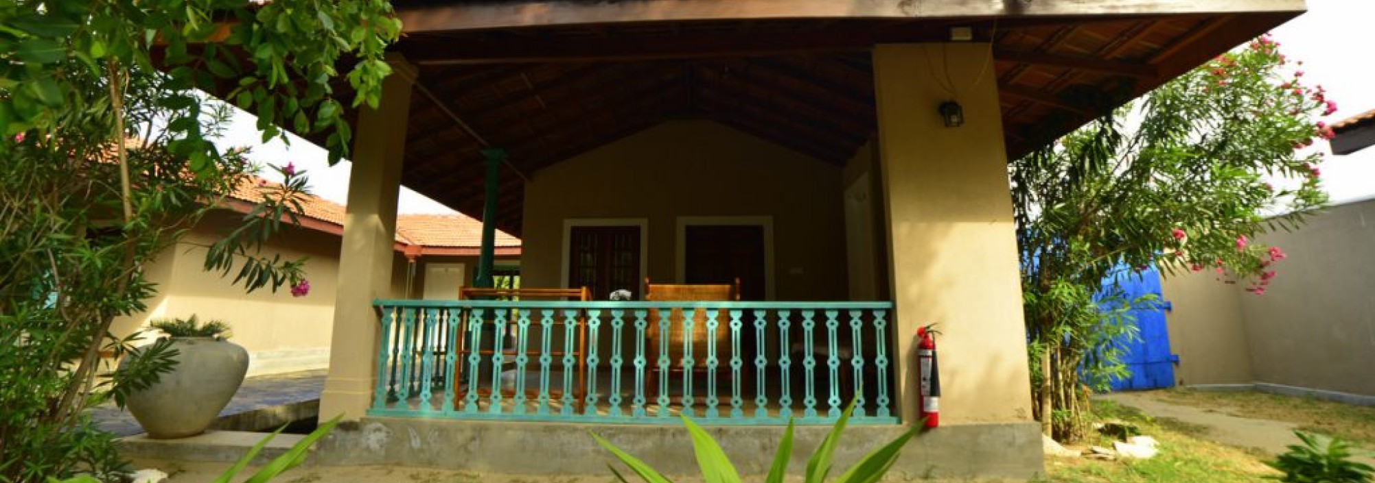 bungalow-divyaa-resort