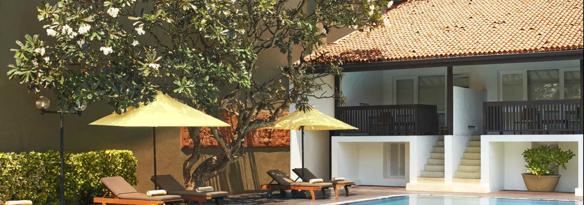 centerpool-jetwing-blue-srilankatravel