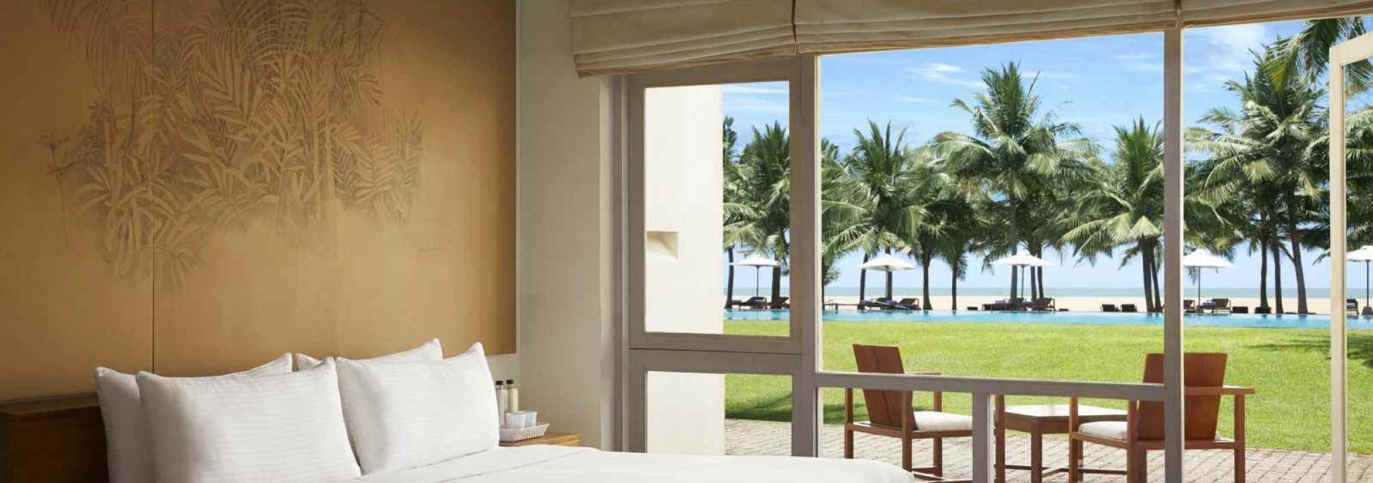 deluxe-jetwing-blue-srilankatravel
