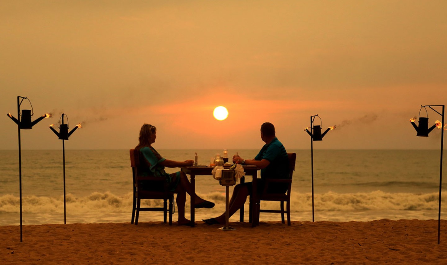 dining-strand-hibiscus-beach-hotel