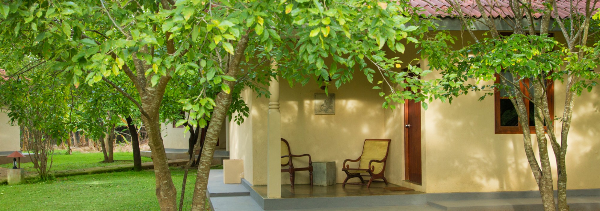 exterior-kassapa-lions-rock