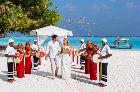 honeymoon-meeru-island-resort-spa-malediven
