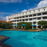hotel-lanka-supercorals-hikkaduwa-zwembad
