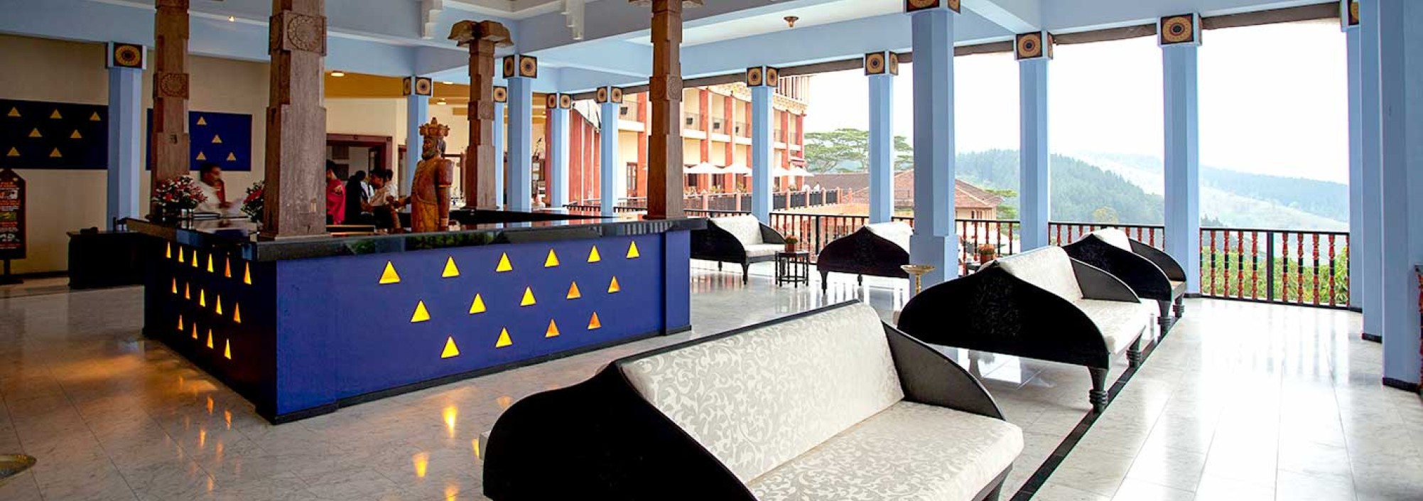 lobby-amaya-hills
