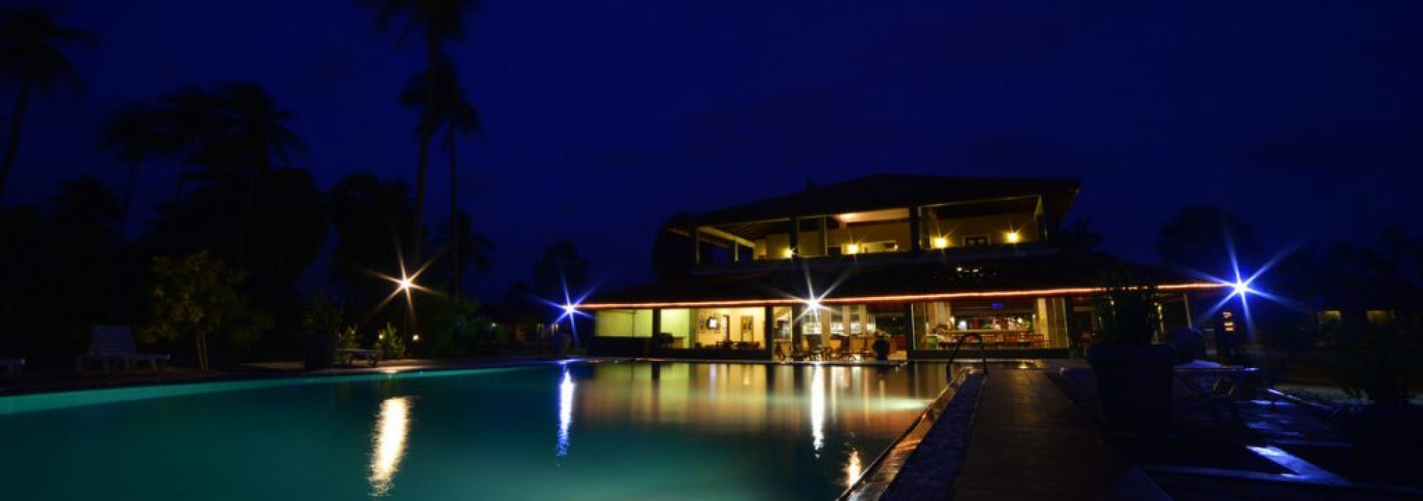 pool-divyaa-resort-srilankatravel