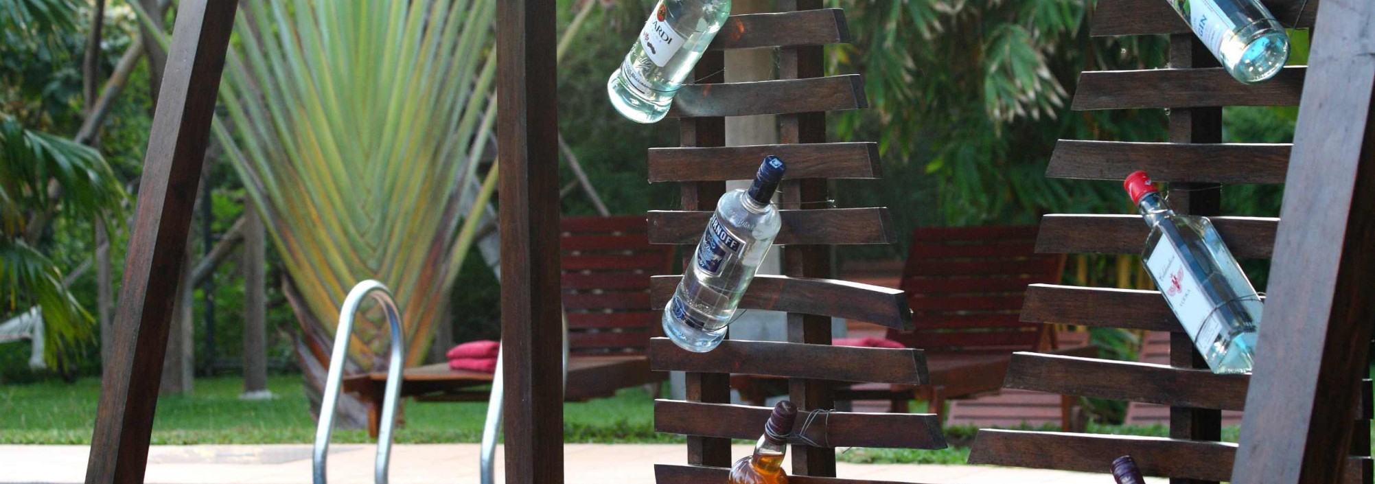 poolbar-chaarya-resort-chandrika-srilankatravel