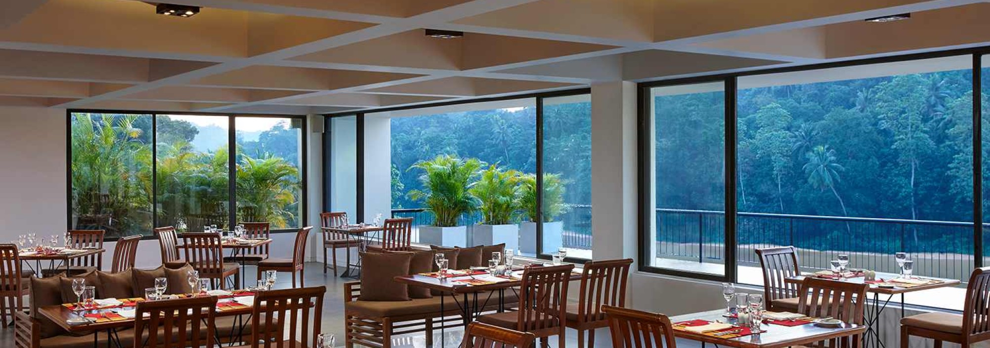 resataurant-cinnamon-citadel-kandy-srilanka
