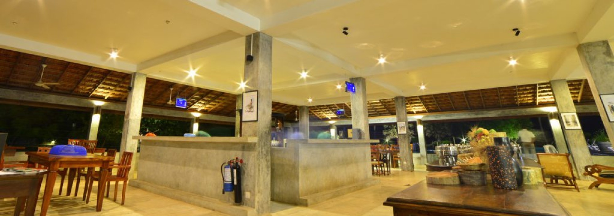 restaurant-divyaa-resort