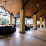 restaurant-lake-serenity-ratnapura-srilanka