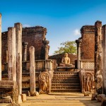 sacred-quadrangle-buddha-pollonaruwa-srilankatravel