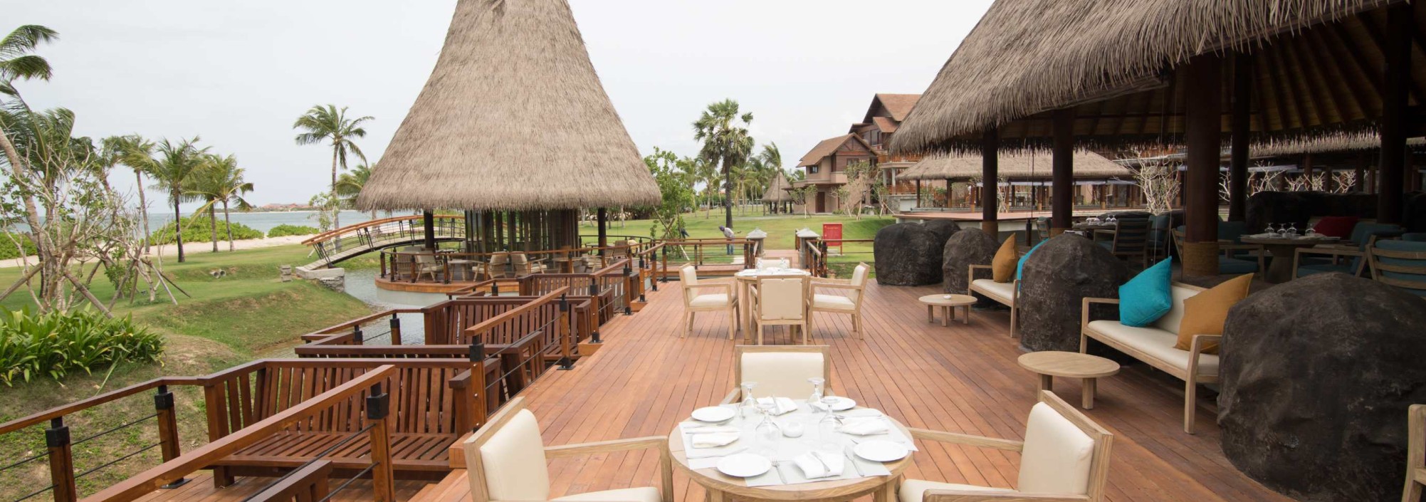 singing-fish-restaurant-anantaya-passikudah