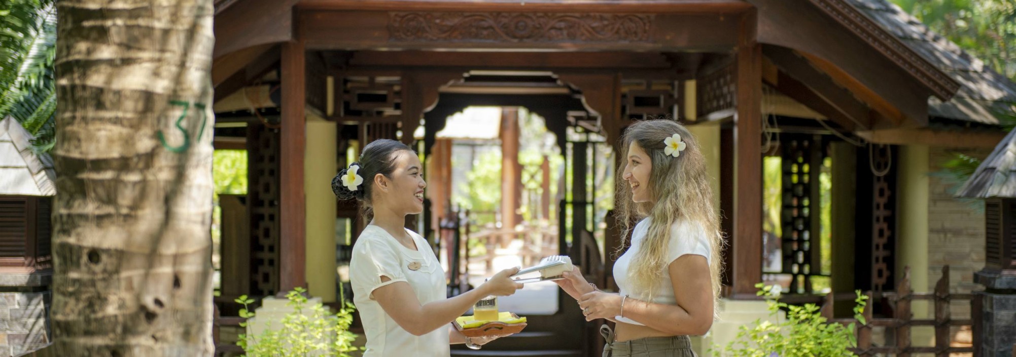 spa-paradise-island-resort