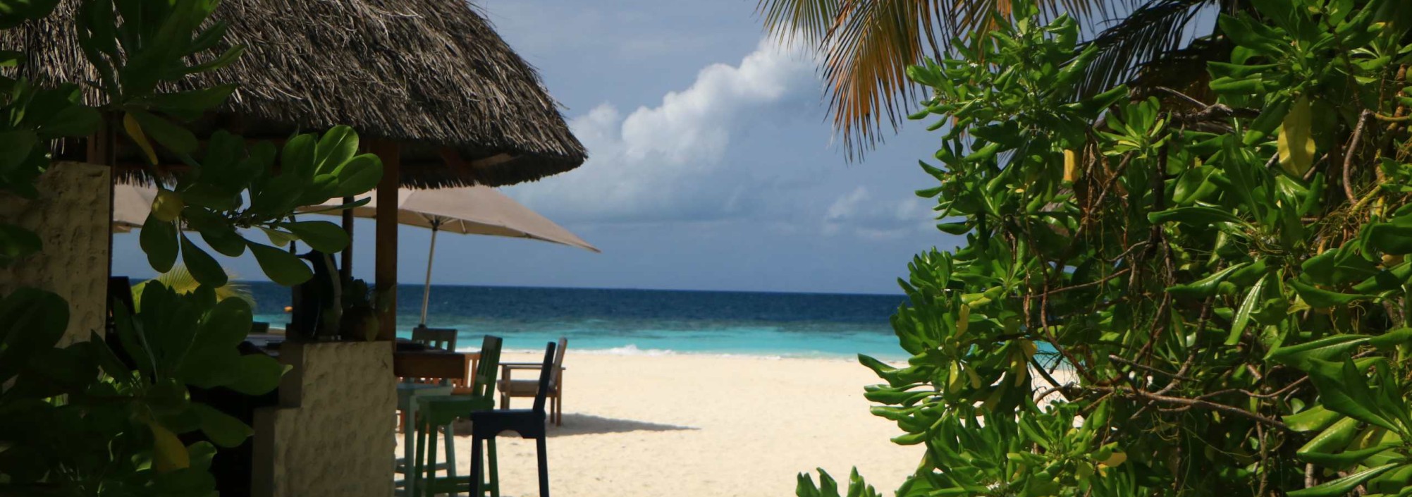strand-bar-eriyadu-island-resort