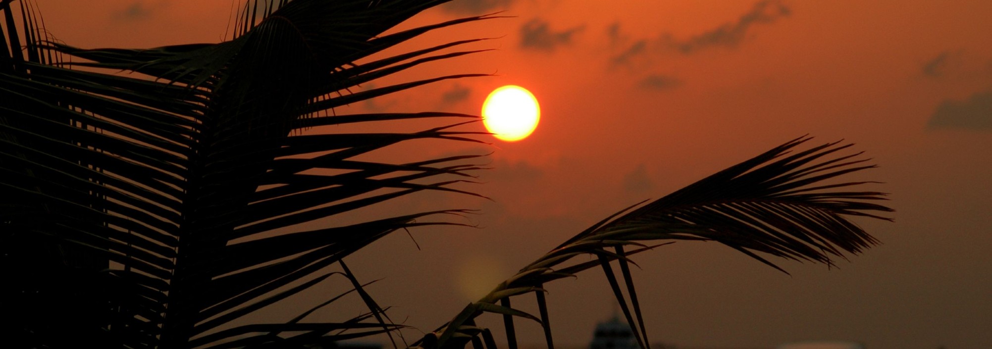 sunset-meeru-island-reosrt