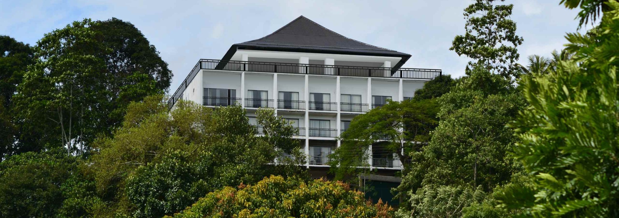 the-swiss-residence-kandy-srilanka