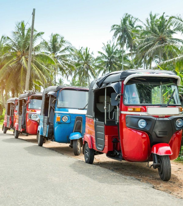 tuktuk-srilankatravel