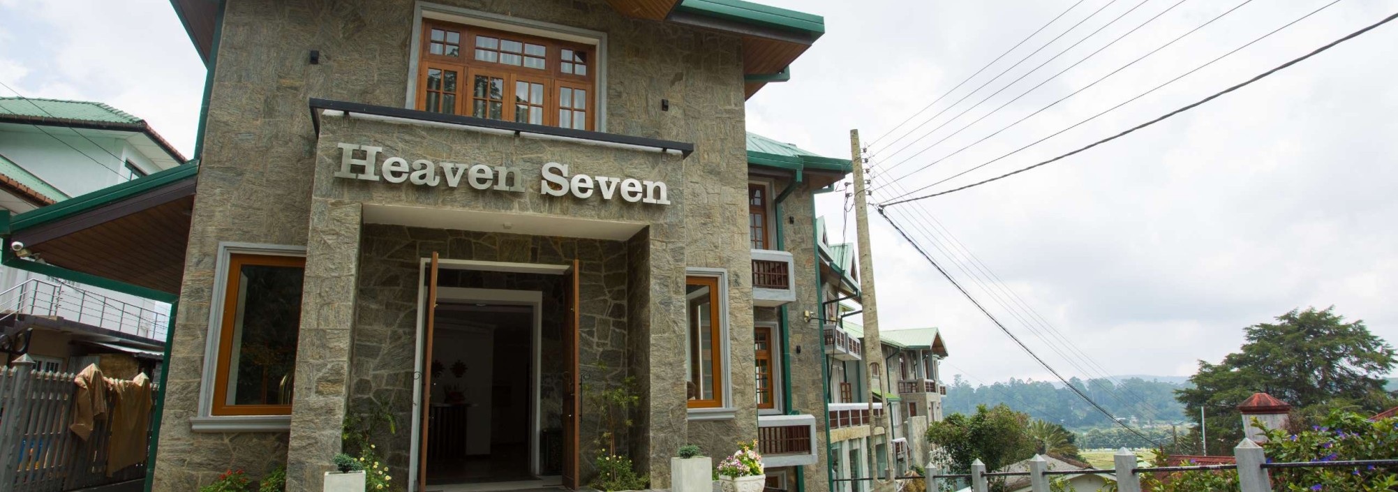 voorkant-hotel-heaven-seven-nuwara-eliya-srilankatravel