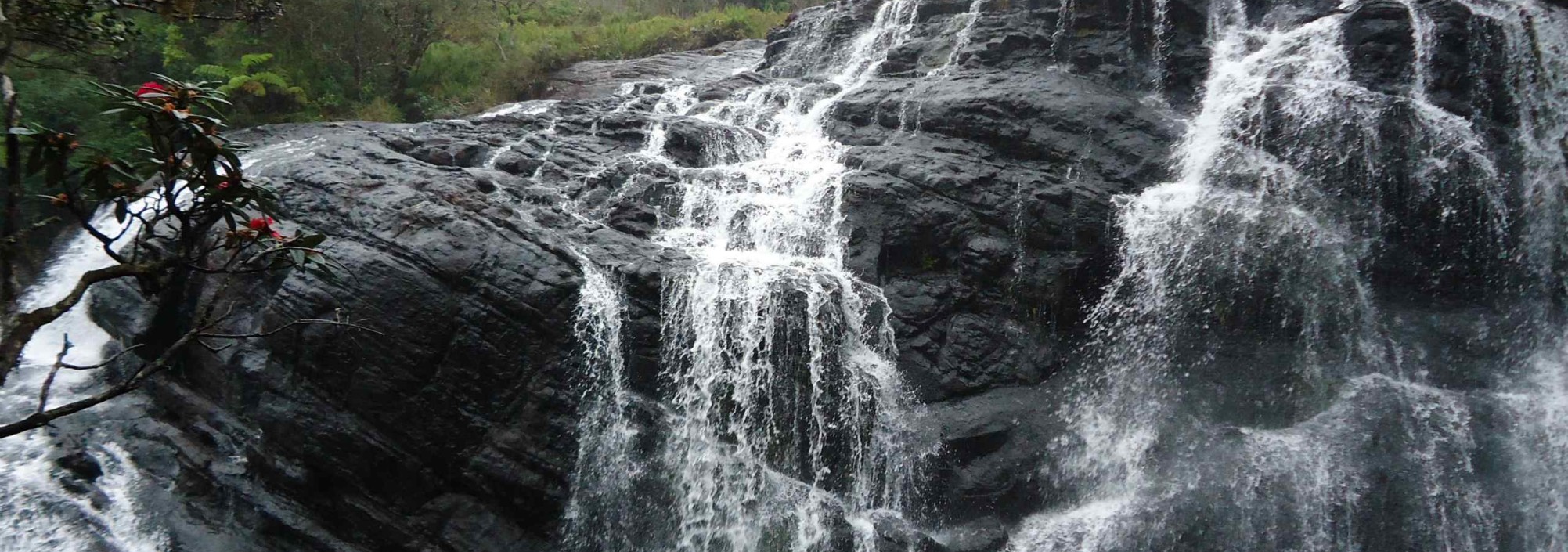waterval-in-hortain-plains-national-park-srilankatravel