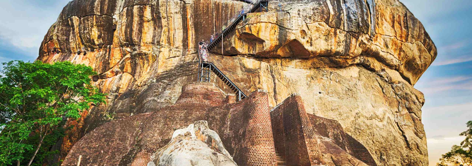 world-heritage-site-sigiriya-lion-rock-srilankatravel