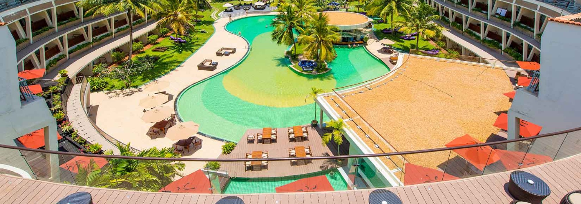 zwembad-bar-eden-resort-beruwela