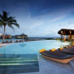 zwembad-centara-ras-fushi-malediven