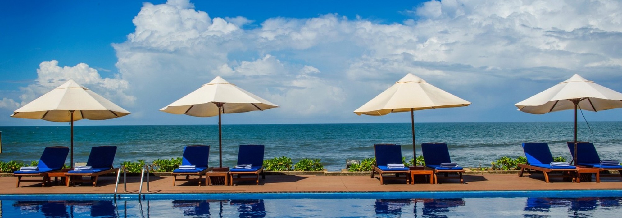 zwembad-galle-face-hotel-colombo-srilanka-travel