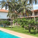 zwembad-jetwing-beach-negombo-srilankatravel
